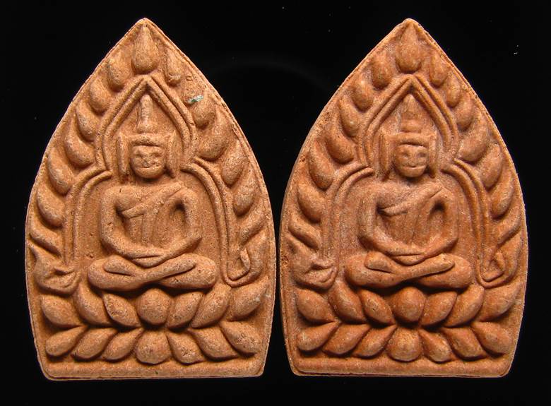 **ที่เดียว 2 องค์ พระผงขมิ้นเศก เจ้าสัวสยาม หลวงพ่อคง วัดกลางบางแก้ว ตะกุดเงิน เคาะเดียวแดง**BJ71