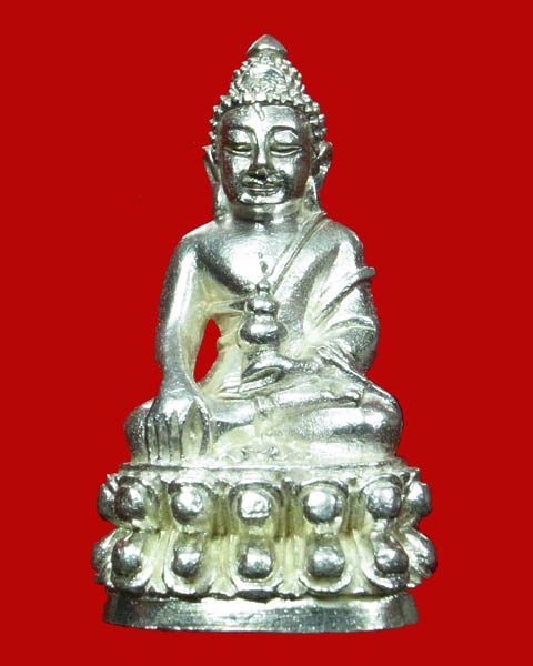พระกริ่งไตรจักร หลวงปู่ชื้น วัดญาณเสน เนื้อเงินก้นเงิน