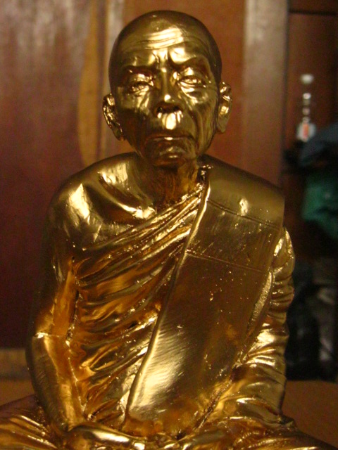 พระบูชาหลวงปู่ทิม วัดละหารไร่ ปู ปลา ((( กรรมการ )))