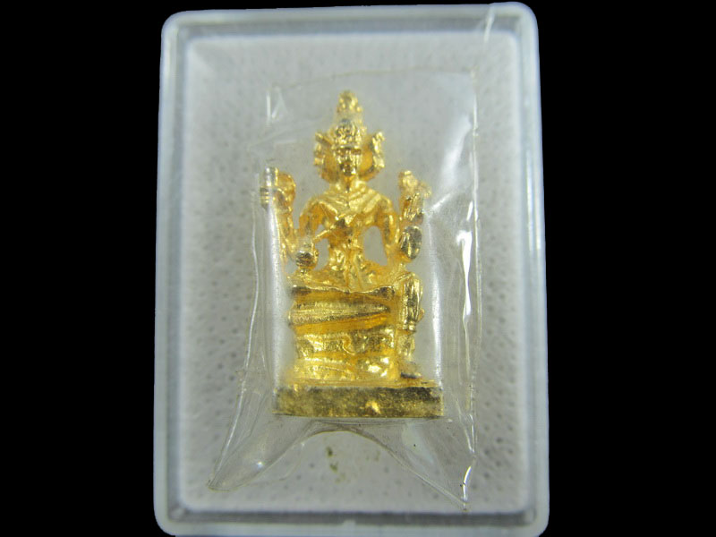 ท้าวมหาพรหม กะไหล่ทอง งานละเอียดประณีต ไม่ทราบที่ครับ..เริ่ม20บาท/.(17/กพ.--10)