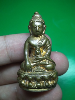 พระกริ่งไม่ทราบที่ เสียงกริ่งดังกังวาลครับ