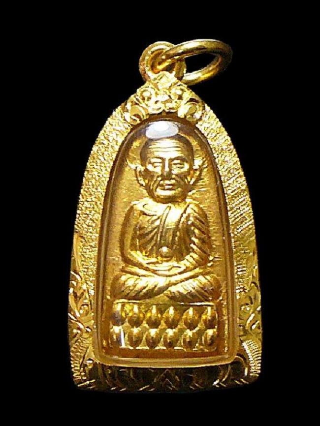 หลวงปู่ทวด ทะเลซุงบัว6ปี08องค์วัดช้างให้พิมเล็กไมมีหูกะไหล่ทอง..นิยมสุดเลี่ยมทองพร้อมใช้
