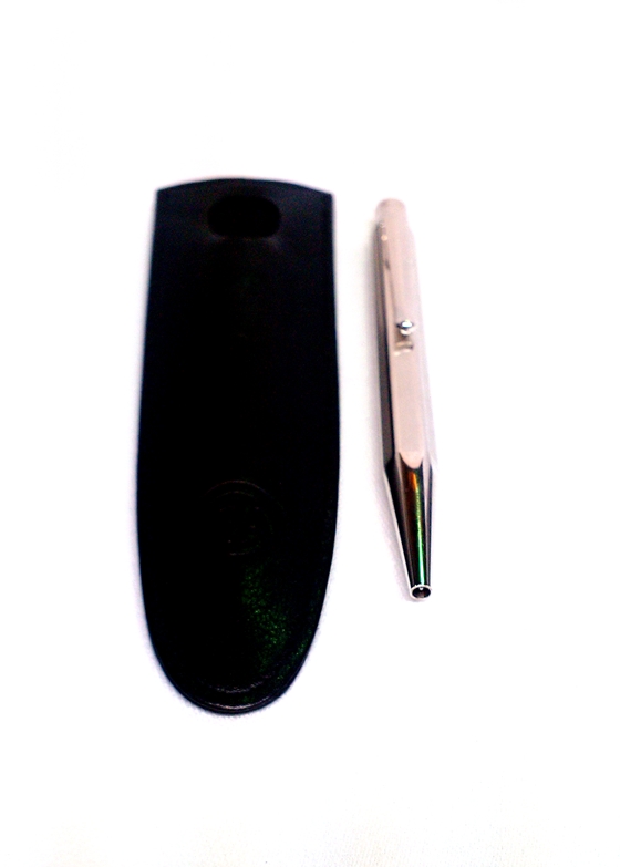 ปากกา Caran D'ache ปากกาลูกลื่นระดับผู้บริหาร