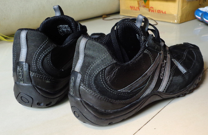 รองเท้า GEOX แบรนด์ดัง ครับ ,ของแท้ อย่างเทพมีคู่เดียวครับ