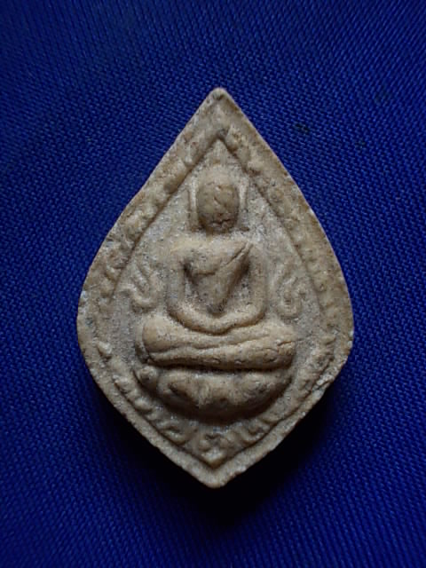 .. 20 บาท..ทุกรายการ..พระพุทธเนื้อผง ไม่ทราบวัดไหนสร้างครับ