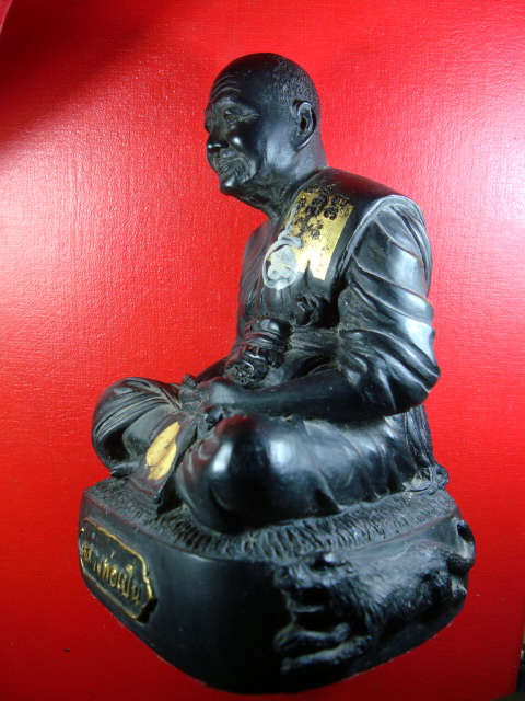 พระบูชาหลวงพ่อเปิ่น วัดบางพระ จ.นครปฐมหน้าตัก 4.5 นิ้วถูกๆ