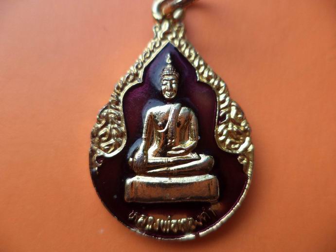 หลวงพ่อโสธร วัดดงคาราม ลงยา เคาะเดียวครับ