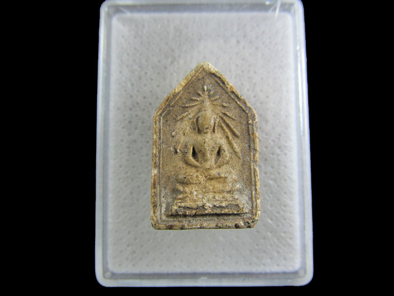 พระพุทธรัศมีหลังยันต์ ไม่ทราบที่.เริ่ม20บาท/.(09/มีค.--91)