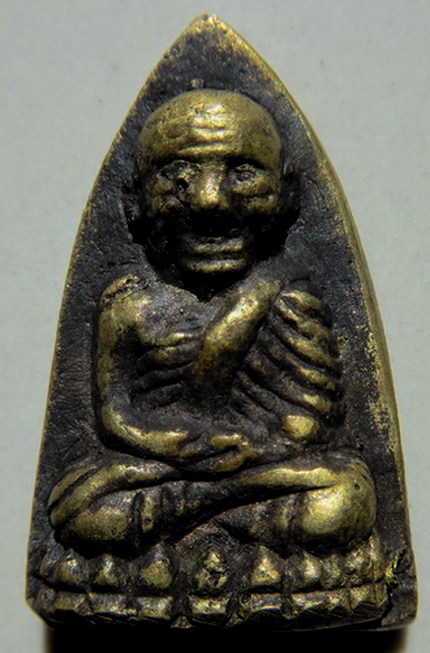 หลวงปู่ทวดหลังเตารีด วัดไทรใต้ จ.นครสวรรค์ ปี 2506 (พระอาจารย์ทิม วัดช้างให้-หลวงพ่อพรหม วัดช่องแค ป