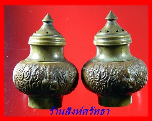 เคาะเดียวกระปุกใส่เกลือลายเทพพนม