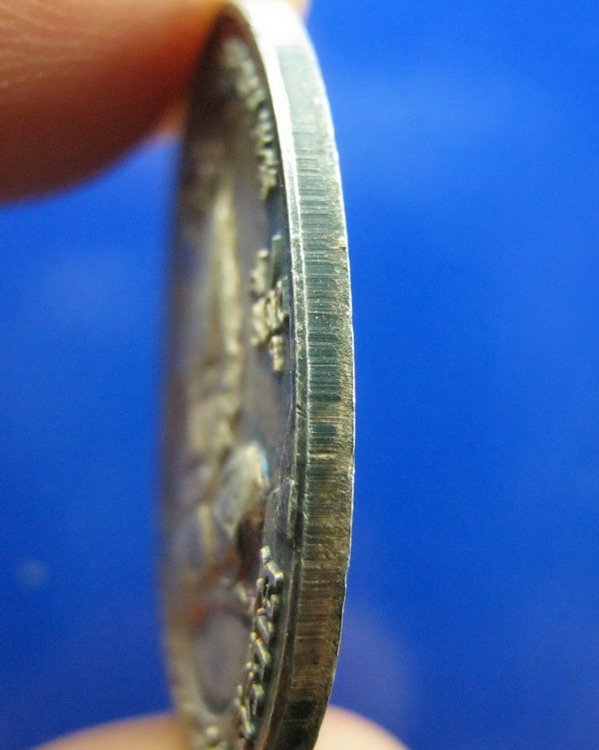 เหรียญหลวงพ่อเฮ็น วัดดอนทอง สระบุรี ปี2537 เนื้อเงิน