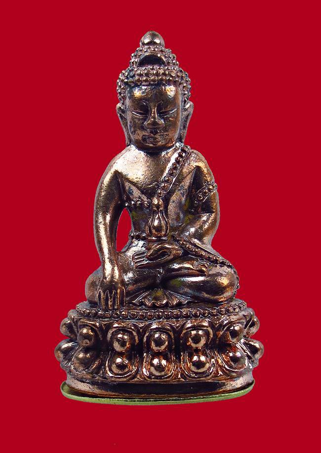 พระกริ่งใหญ่เนื้อทองแดงก้นชนวน หมายเลข๑๘๑๒ รุ่นเจริญพรยอดฉัตร หลวงปู่เกลี้ยง เตชธมโม วัดโนนแกด 