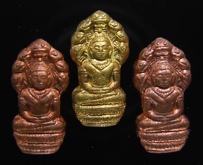 **ทีเดียว 3 องค์ ปรกมะขาม หลวงพ่อสาคร วัดหนองกรับ ระยอง เคาะเดียวแดง**BN11