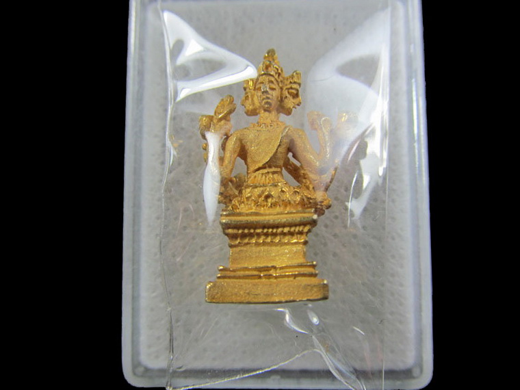 ท้าวมหาพรหม กะไหล่ทอง งานละเอียดประณีต ไม่ทราบที่ครับ .เริ่ม20บาท/.(18/มีค.--122)