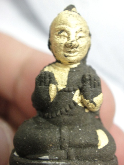พรายกุมารทองเนื้อว่านไพรดำ ตะกรุดทองคำ ปี 52 สร้างน้อย หลวงพ่อสาคร วัดหนองกรับ จ.ระยอง