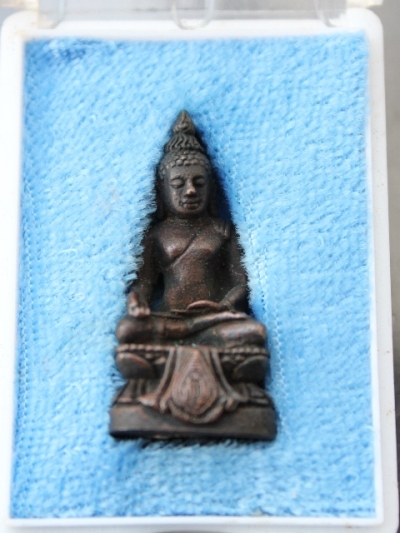 ***เคาะเดียวแดง***พระกริ่งไพรีพินาศ พิมพ์นิยม วัดบวรฯ ปี 34 (พร้อมกล่องเดิม) สวยกริ๊บ ราคาเบาๆ