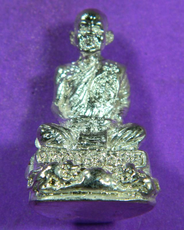รูปเหมือนหลวงพ่อแนม 