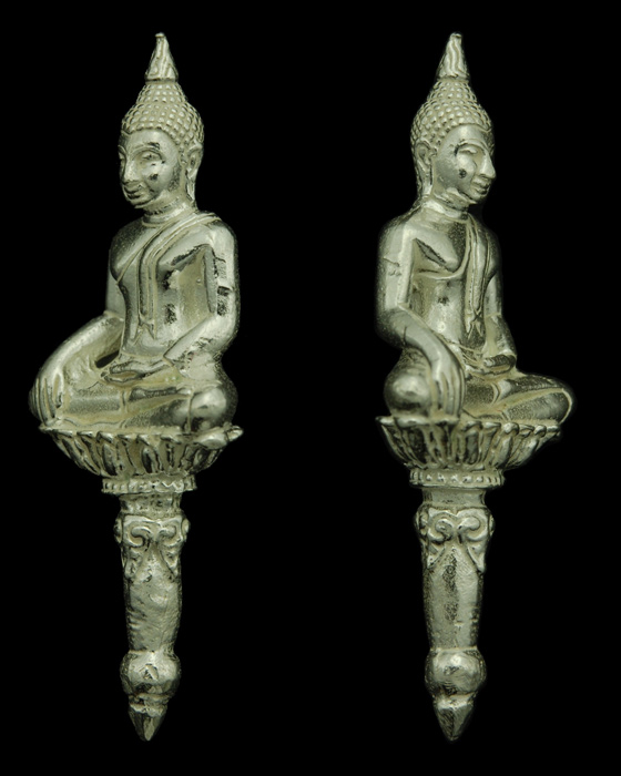 พระยอดธงมหาราช หลวงปู่แผ้ว ปวโร วัดรางหมัน จ.นครปฐม เนื้อเงิน