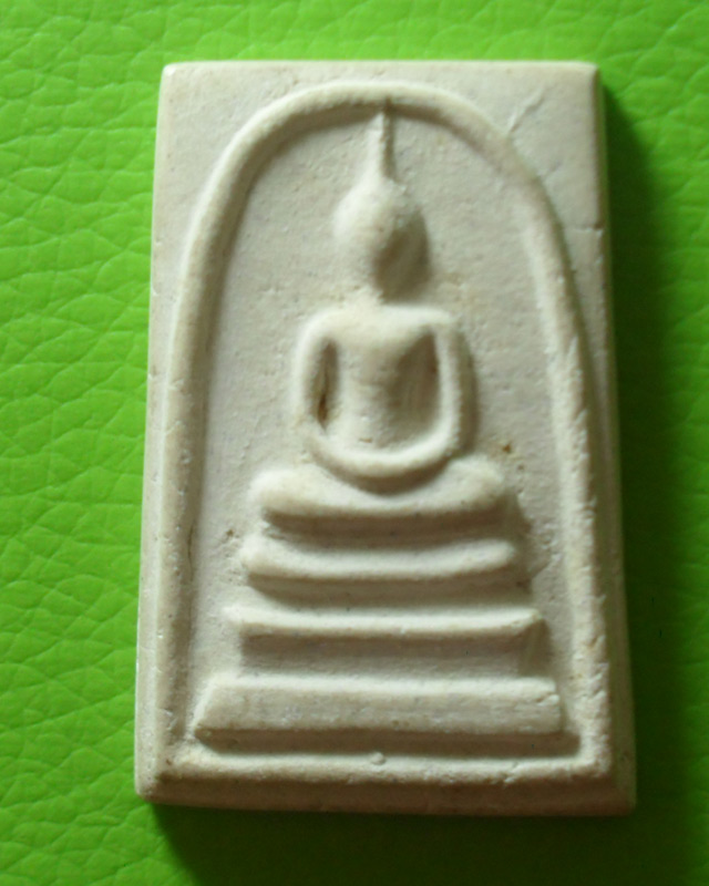 108 ปี วัดระฆังหลัง พร้อมกล่อง