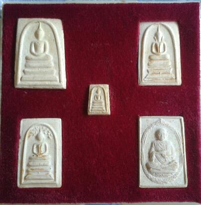 พระสมเด็จวัดระฆัง 118 ปี 5พิมพ์ กล่องเดิม # 3