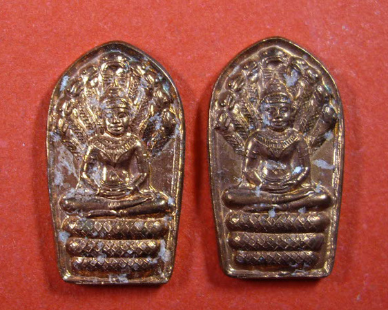 พระนาคปรกใบมะขาม หลวงปู่หลิว วัดไร่แตงทอง เนื้อทองแดง ทีเดียว 2 เหรียญ