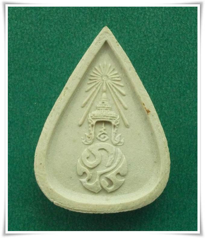 พระแก้วมรกต หลัง ภปร. ปี 2530