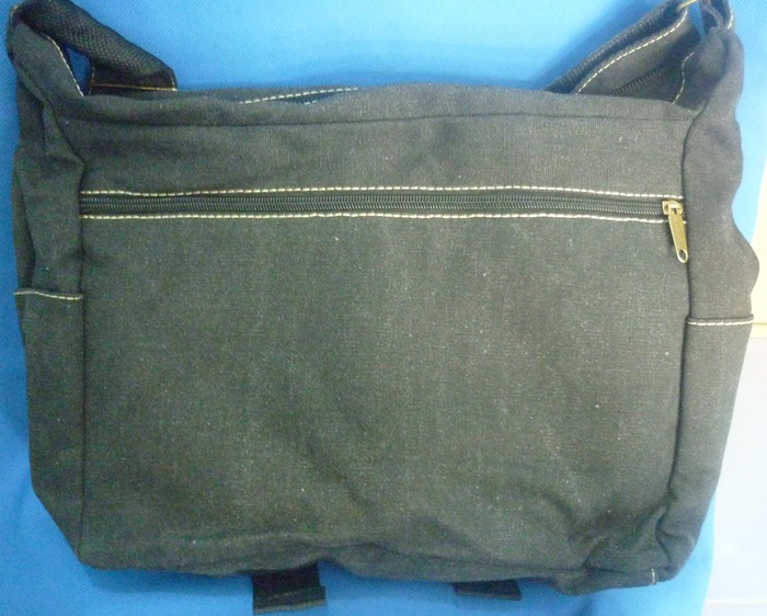 กระเป๋าผ้าสะพายข้าง TAYWIN สีดำ ของแท้