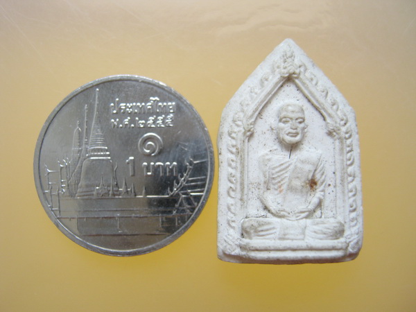 เนื้อผง รูปเหมือน เจ้าคุณนรฯ มีเกศา