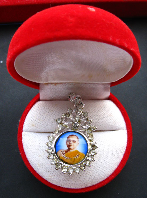 ล็อกเก็ตล้อมเพชร หลวงพ่อฤาษีลิงดำ วัดท่าซุง #3