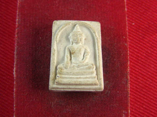 "จ่าสันต์" แดงเคาะเดียว/หลวงพ่อโต  วัดหลักสี่