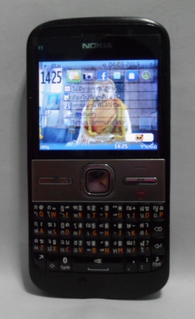 Nokia E5-00 - โนเกีย E5-00