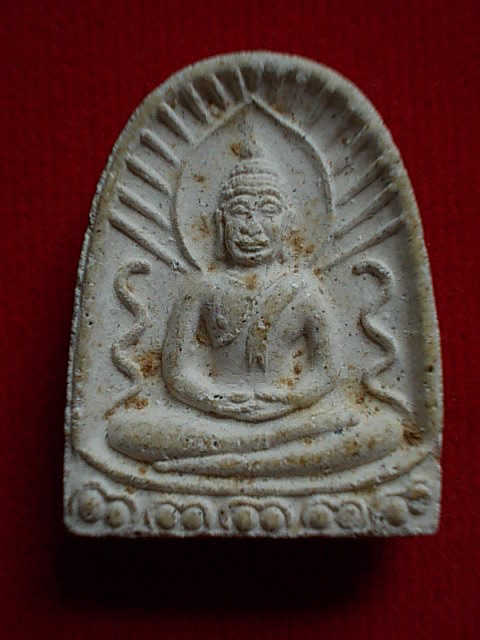 .. 20 บาท..ทุกรายการ..พระซุ้มกอ หลังยันต์ เนื้อผง ไม่ทราบวัดที่สร้างครับ