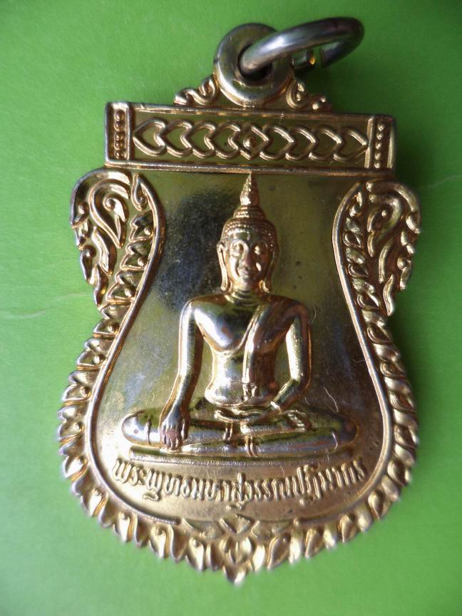 พระพุทธมหาสวรรณปฏิมากร วัดไตรมิตรวิทยารามวรวิหาร ปี 2529 เคาะเดียวครับ
