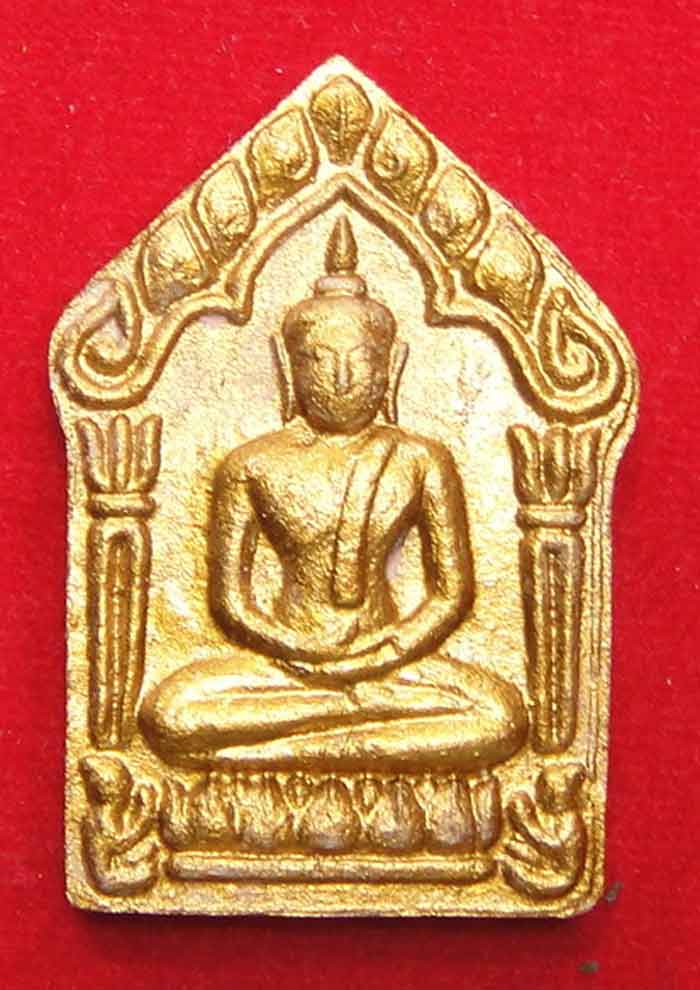 พระขุนแผน พิมพ์ใหญ่ เนื้อ ผงพรายกุมาร ปี53