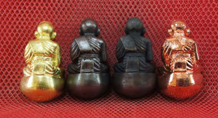 หลวงปู่ทวด พิมพ์เบ้าทุบ 4 องค์ เนื้อเปียกทอง เนื้อนวะ เนื้อผิวไฟ เนื้อสตางค์เเดง วัดในหาน อ.นอง อ.ทอ