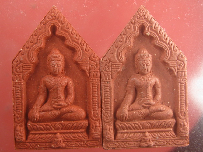 วัดใจ ขุนแผนปู่หงษ์ 3 องค์ + เหรียญพุทธชยันตรี 