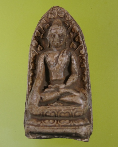 พระรอดมหาวันรุ่น๑ เชียงใหม่