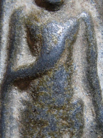 พระร่วงยืนหลังรางปืน เนื้อชินเขียว จ.สุโขทัย พอสวย 