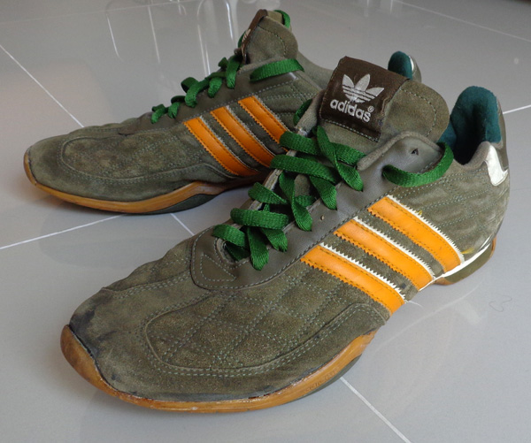 รองเท้า adidas ของแท้ สวยมากรุ่นนี้