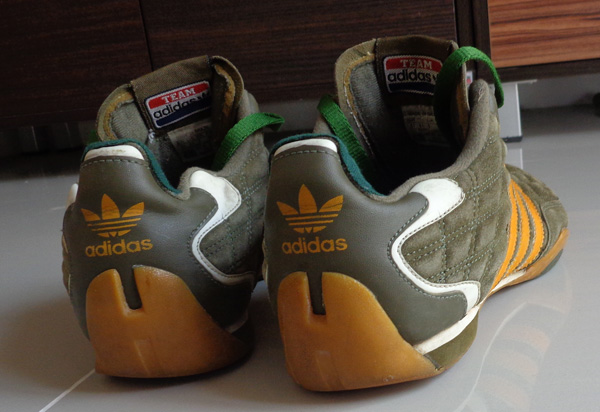 รองเท้า adidas ของแท้ สวยมากรุ่นนี้