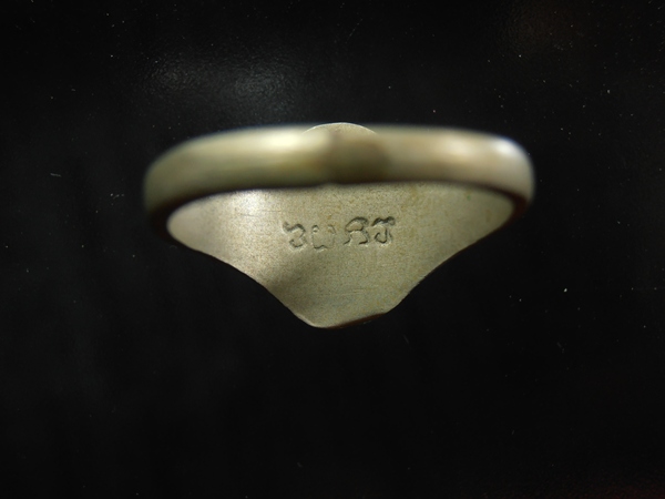 แหวนหลวงปู่ทวด ตอกยันต์ ปี 2506