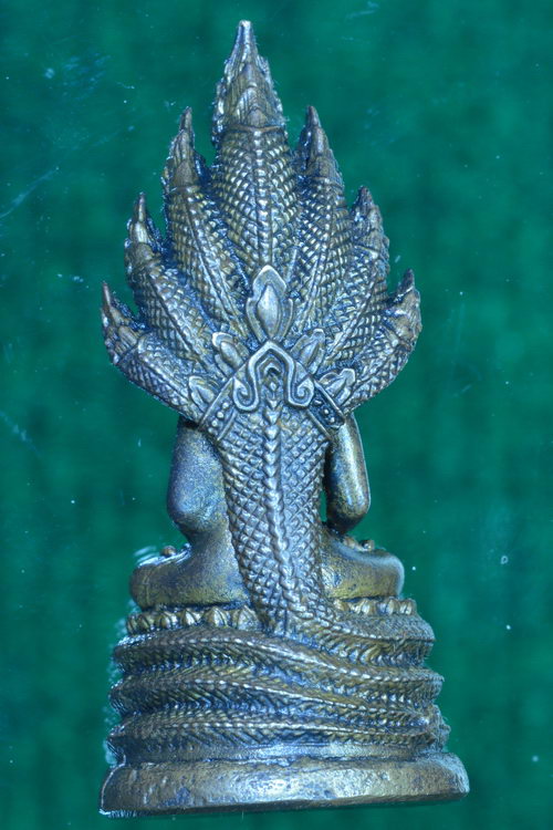 หลวงปู่บุญมี ปริปุณโณ วัดป่านาคูณ อ.บ้านผือ จ.อุดรธานี พระกริ่งนาคปรก รุ่นแรก
