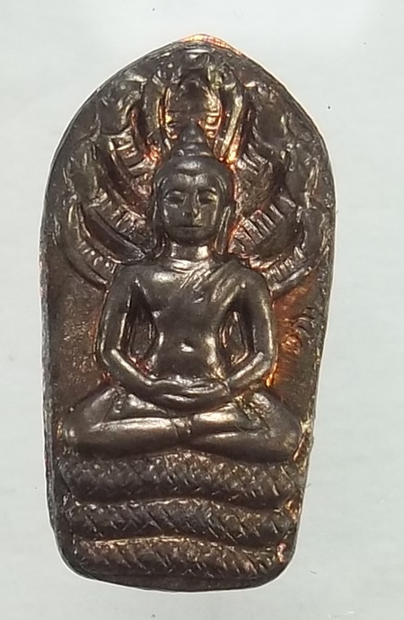 หลวงปู่ม่น วัดเนินตามาก พระปรกใบมะขาม เสาร์๕ ปี๓๗ ตอกโค๊ดชัดเจน องคที่๒