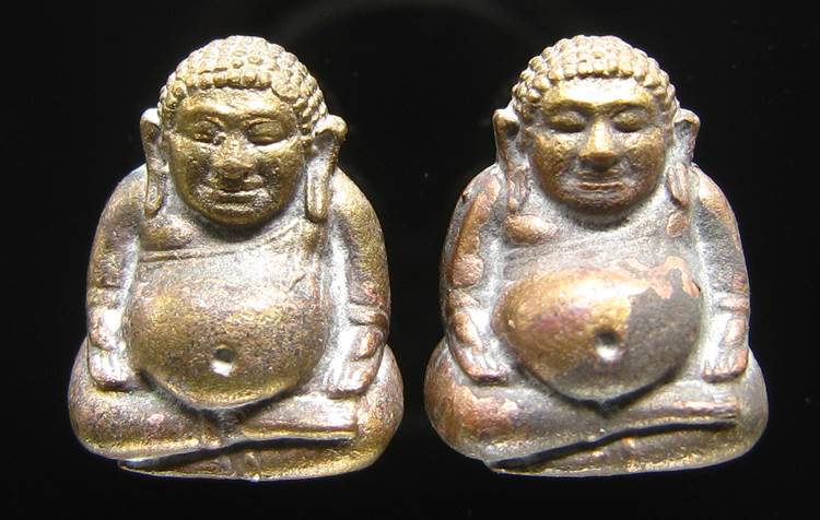 **ทีเดียว 2 องค์ *พระสังกัจจายน์ สมเด็จญาณฯ วัดบวรฯ ปี 43 เนื้อนวะ เลข 468 และ 425 เคาะเดียวแดง**