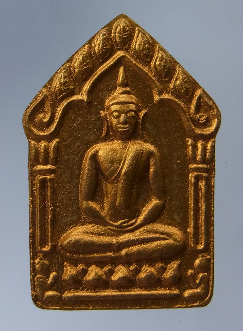 ขุนแผนผ้าป่า ปี 46 เนื้อว่านดอกทอง พิมพ์ใหญ่ ทาบอร์น หลังตะกรุดทองแดงคู่ หายากสวยๆครับ