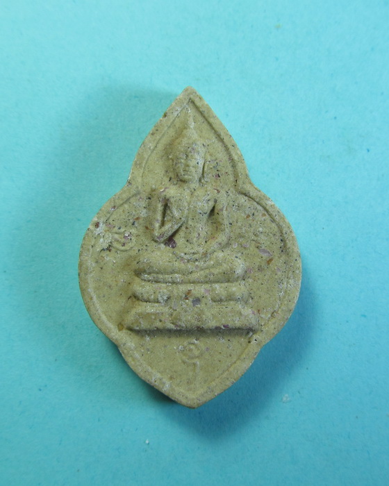 พระพุทธโรยผงพลอยไม่ทราบวัดครับ...เริ่ม20บาท/.(19/06/56-97)
