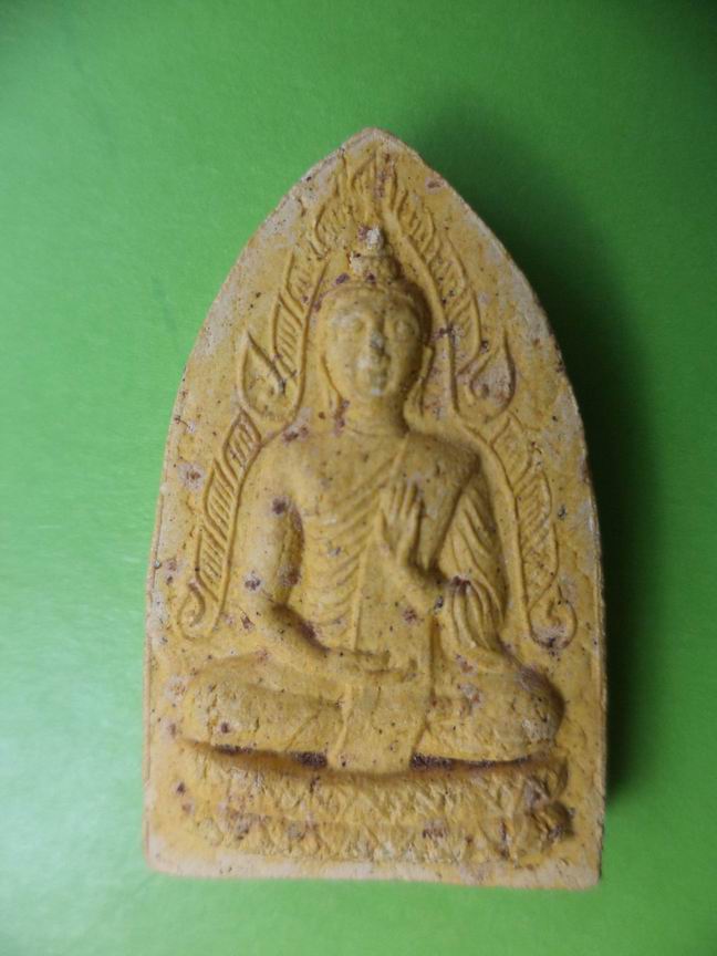 พระพุทธเนื้อผง วพส เคาะเดียวครับ