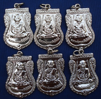 หลวงปู่ทวดวัดช้างให้ พิมพ์เสมาใหญ่ชุบนิเกิ้ล ปี 55 จำนวน 6 องค์ พร้อมใบคาถา #253#