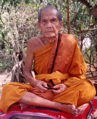 พระผงรุ่นแรก หลวงพ่อโสธร-พระพุทธชินราช หลวงปู่หมุน ออกวัดคลองทราย จ.จันทบุรี ปี43