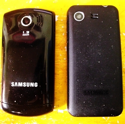 เคาะเดียว ขายโทรศัพท์ samsung สองเครื่อง 